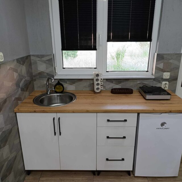 https://sekulovskirentals.com/wp-content/uploads/2025/07/IMG_20250706_180201-640x640.jpg